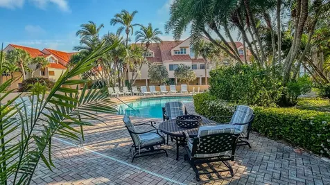 1635 Royal Palm Drive S Gulfport FL 33707