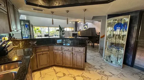 1635 Royal Palm Drive S Gulfport FL 33707