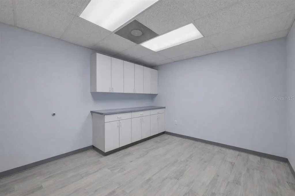 1882 Porter Lake Drive Sarasota FL 34240