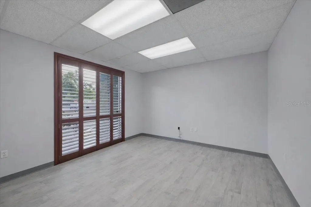 1882 Porter Lake Drive Sarasota FL 34240