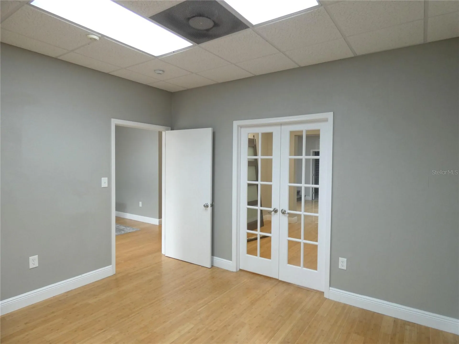 1882 Porter Lake Drive Sarasota FL 34240