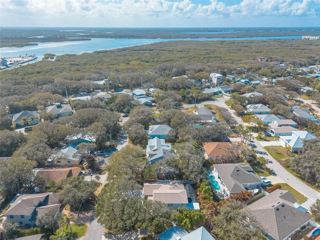 68 Glenview Avenue Ponce Inlet FL 32127