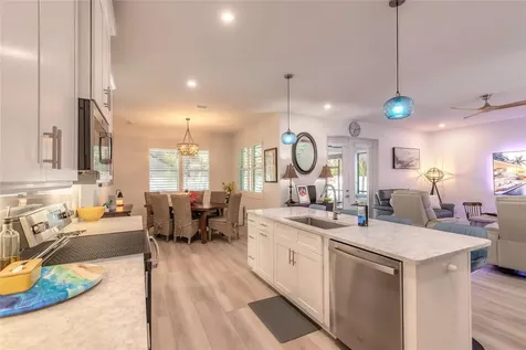 68 Glenview Avenue Ponce Inlet FL 32127