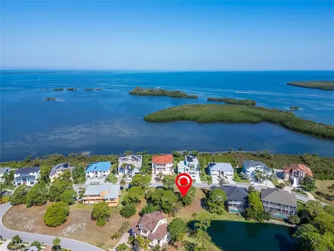 Harbour Watch Circle Tarpon Springs FL 34689