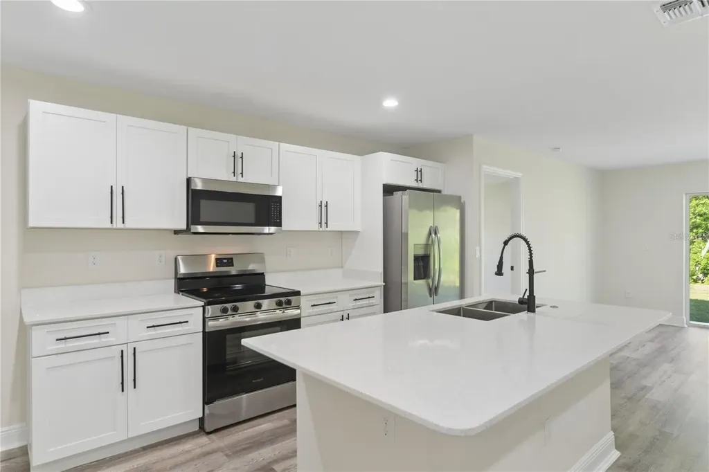 1460 11th Avenue Deland FL 32724
