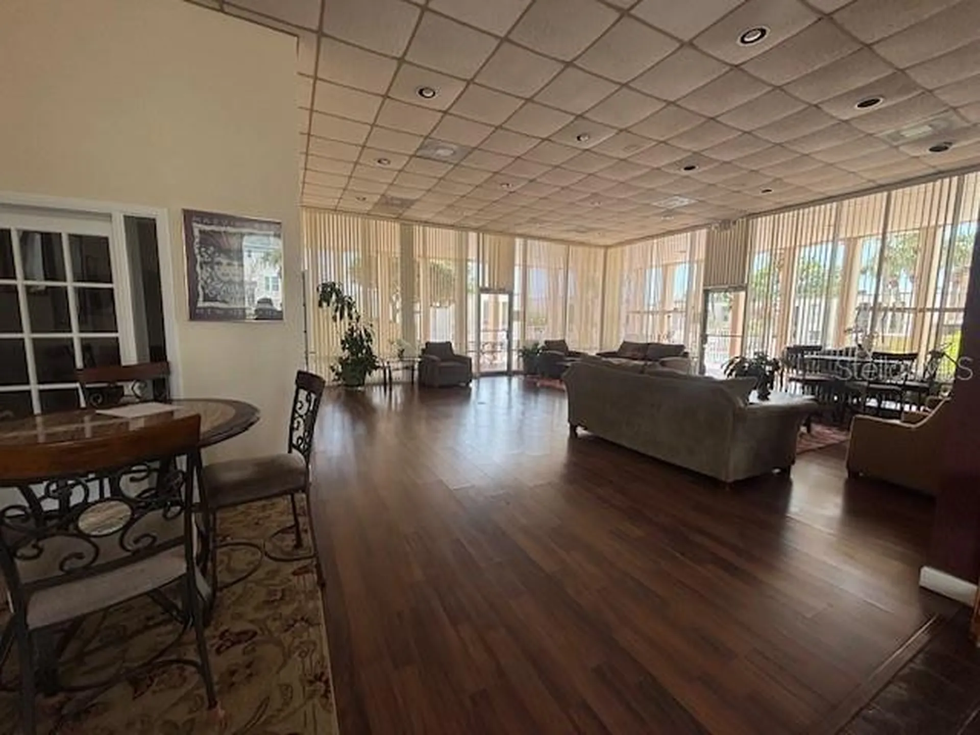 528 Orange Drive Altamonte Springs FL 32701