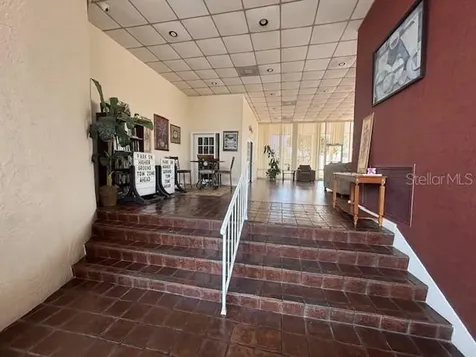 528 Orange Drive Altamonte Springs FL 32701