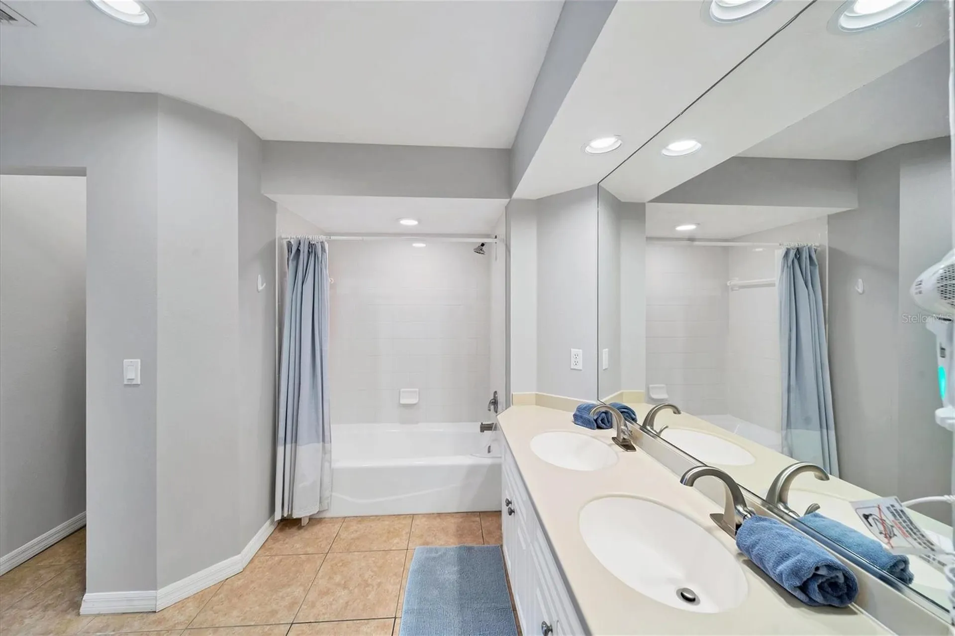 3604 54th Drive W Bradenton FL 34210