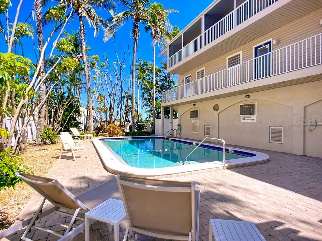 3100 Gulf Drive Holmes Beach FL 34217