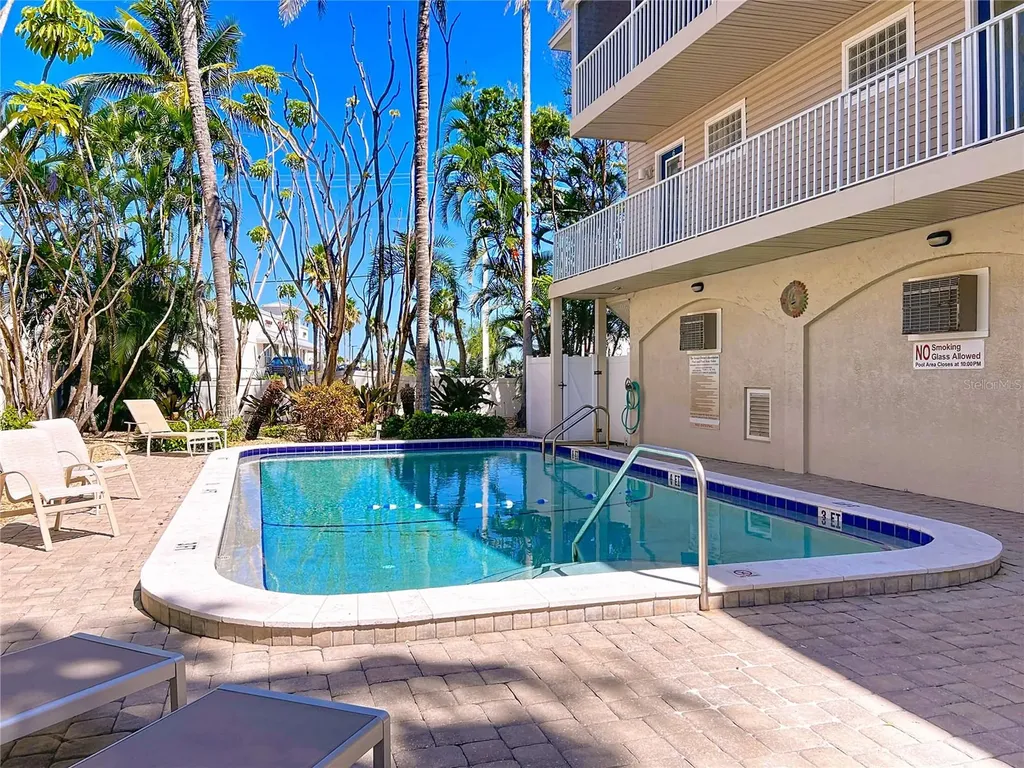 3100 Gulf Drive Holmes Beach FL 34217