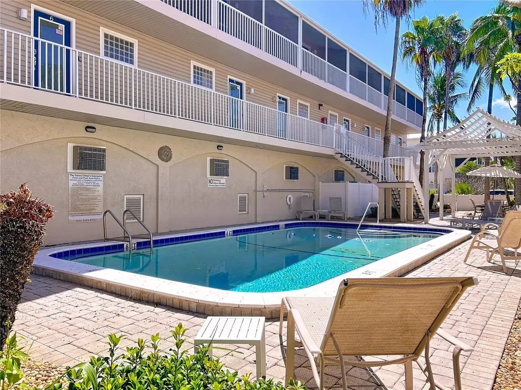 3100 Gulf Drive Holmes Beach FL 34217