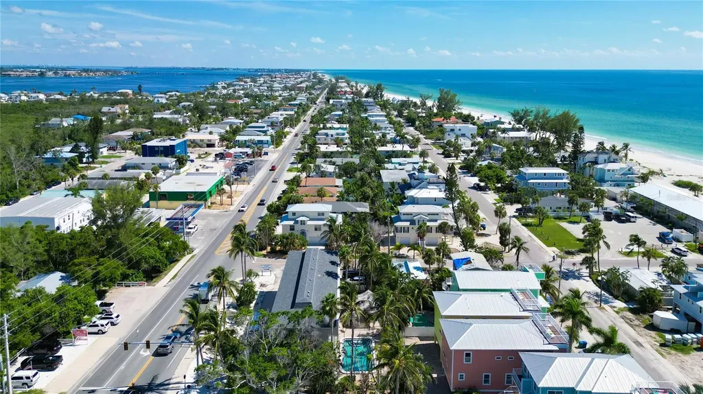 3100 Gulf Drive Holmes Beach FL 34217