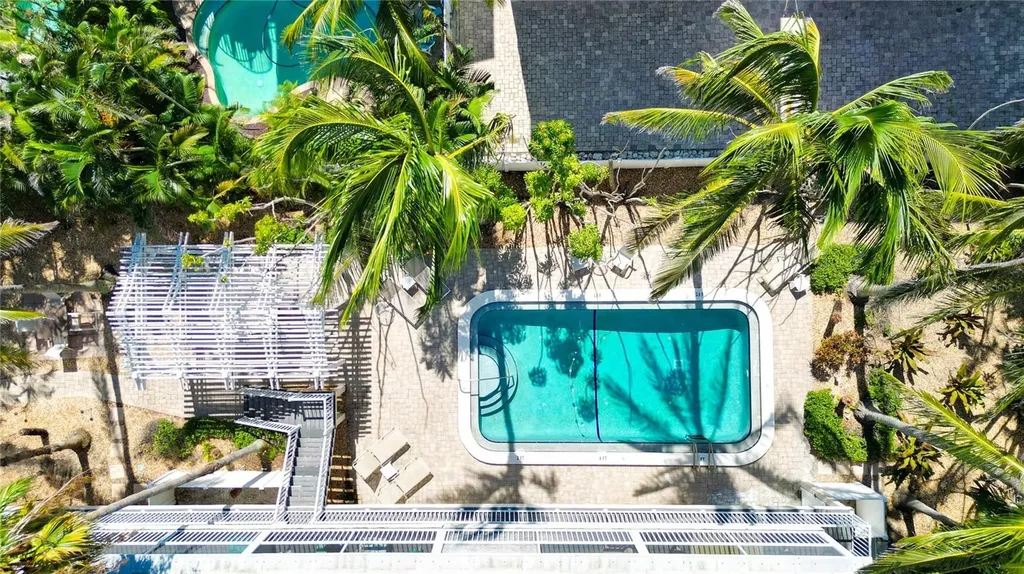 3100 Gulf Drive Holmes Beach FL 34217