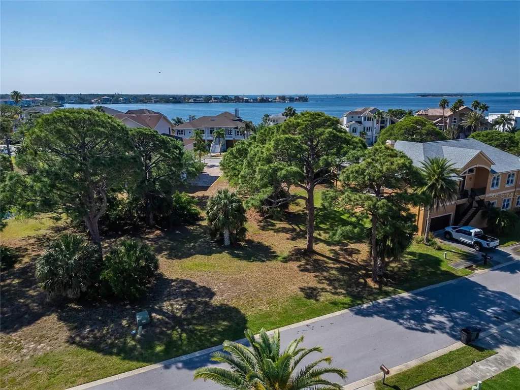 Harbour Watch Circle Tarpon Springs FL 34689
