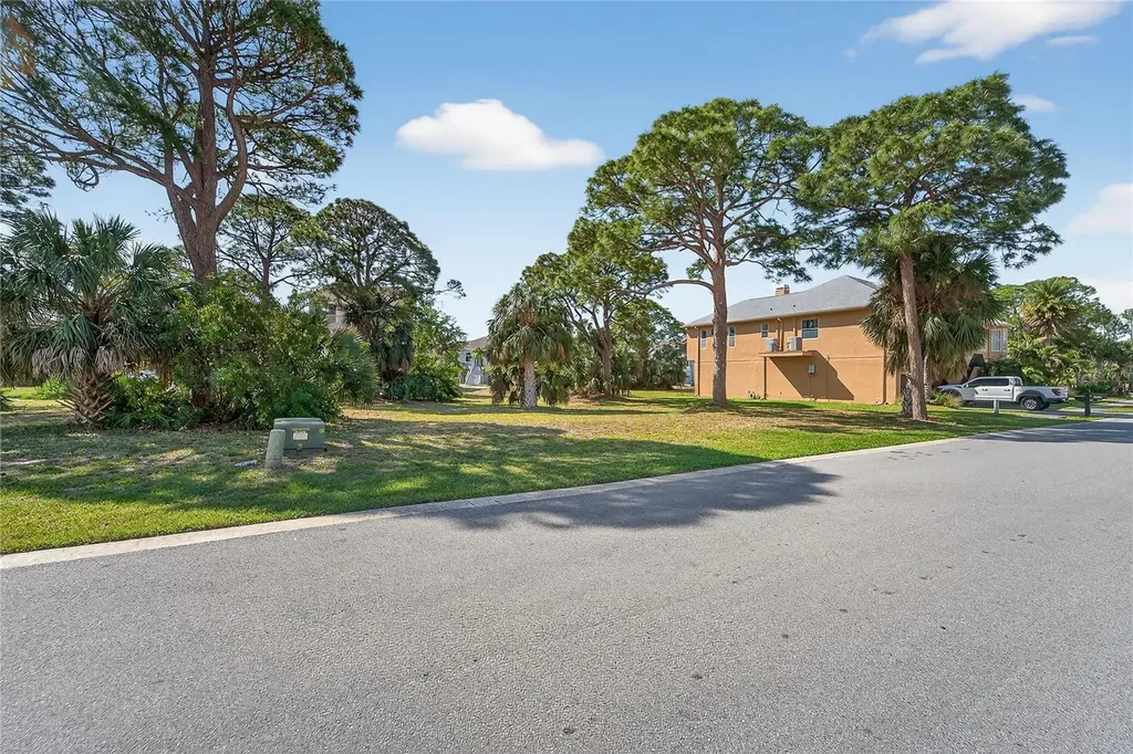 Harbour Watch Circle Tarpon Springs FL 34689