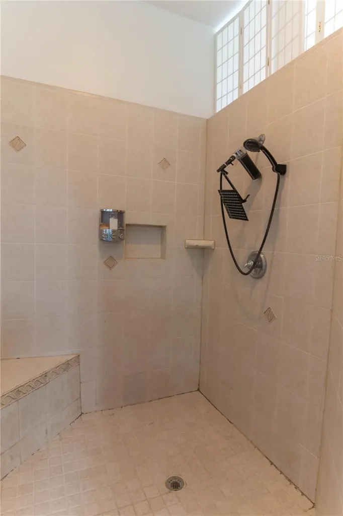 6151 New Osprey Point Weeki Wachee FL 34607