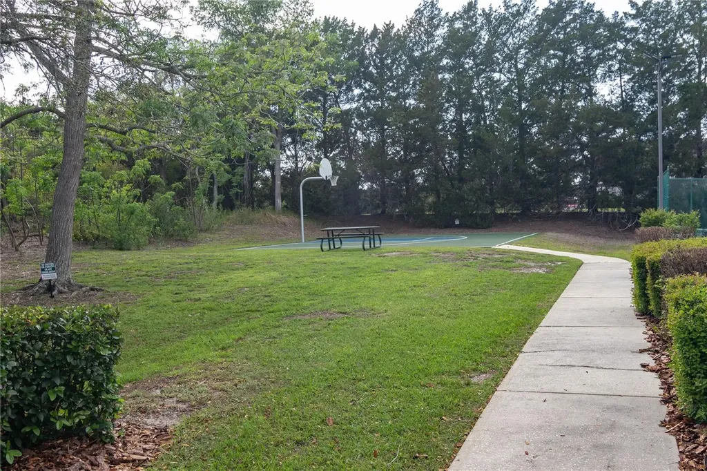 6151 New Osprey Point Weeki Wachee FL 34607