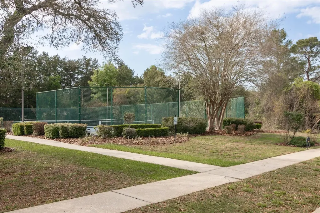 6151 New Osprey Point Weeki Wachee FL 34607