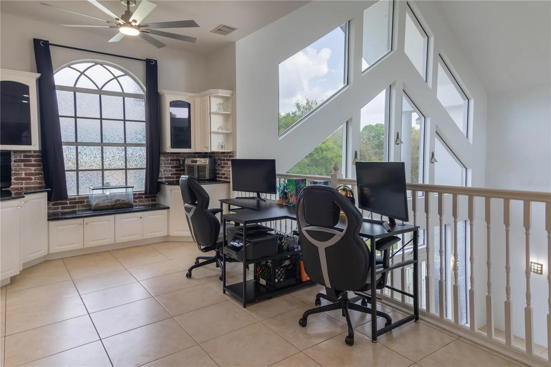6151 New Osprey Point Weeki Wachee FL 34607