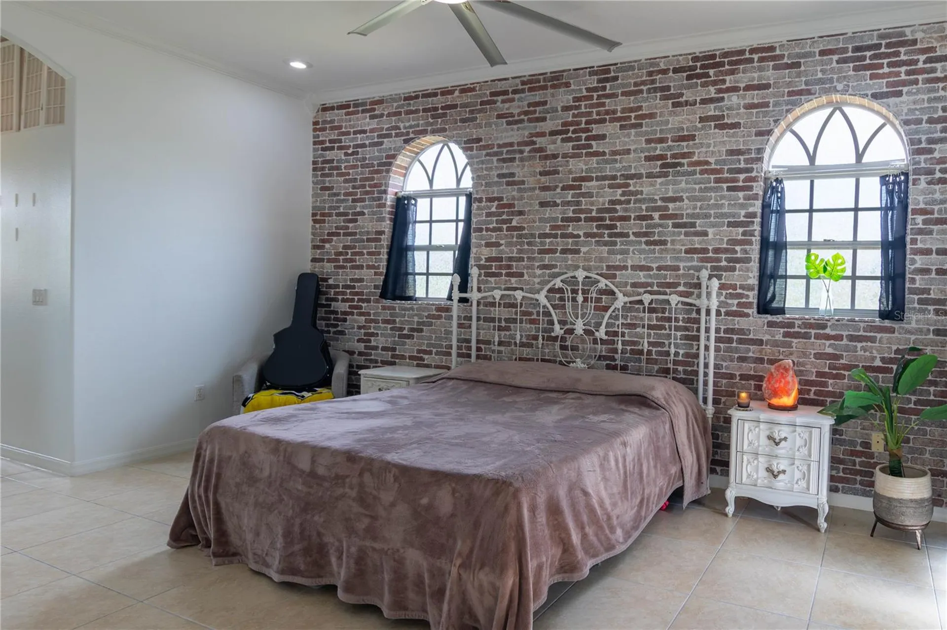 6151 New Osprey Point Weeki Wachee FL 34607