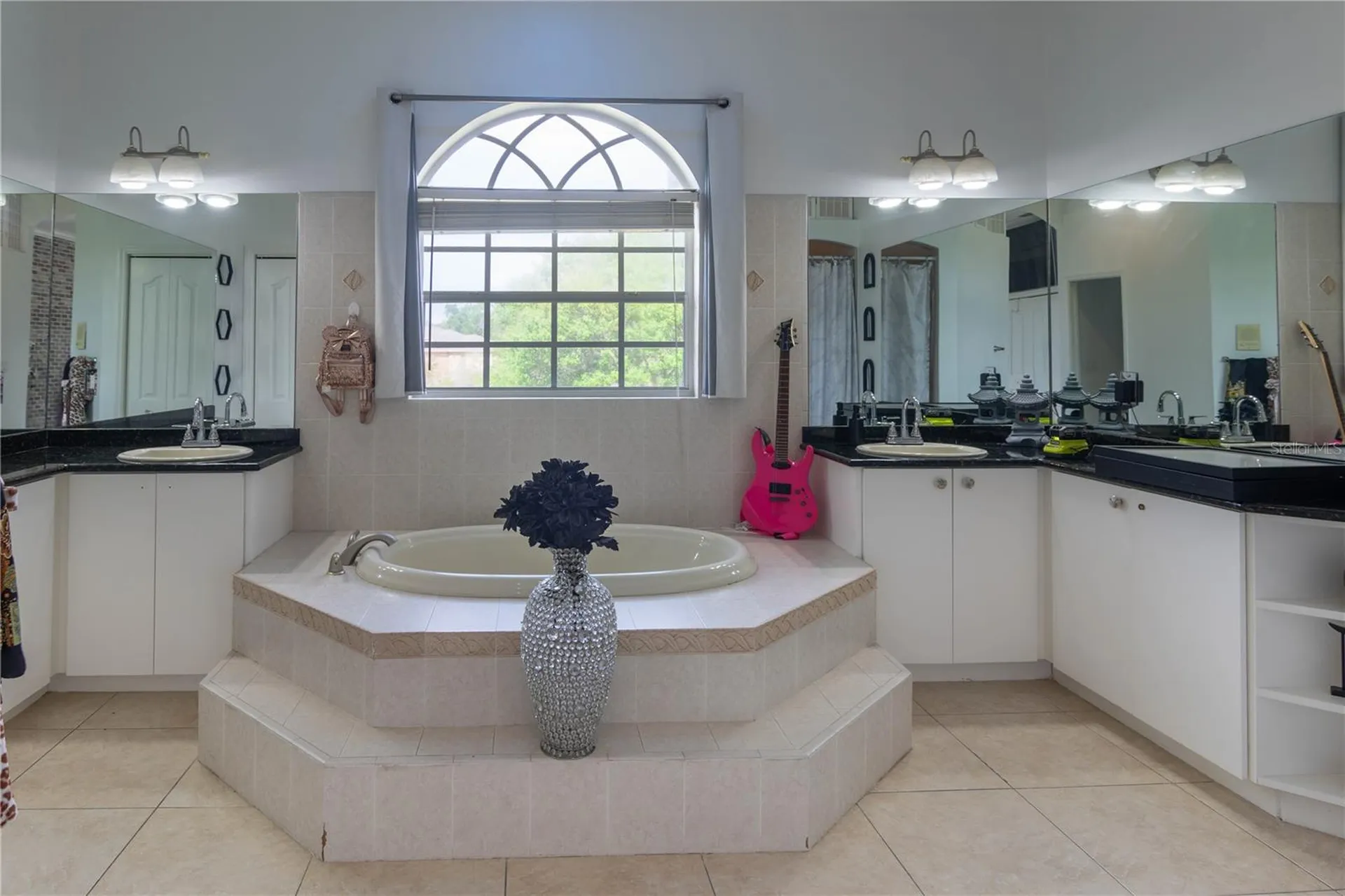 6151 New Osprey Point Weeki Wachee FL 34607