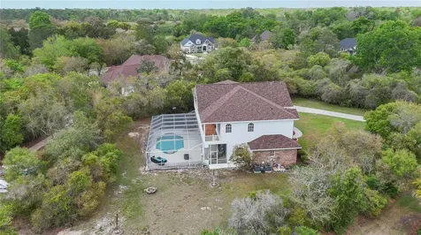 6151 New Osprey Point Weeki Wachee FL 34607