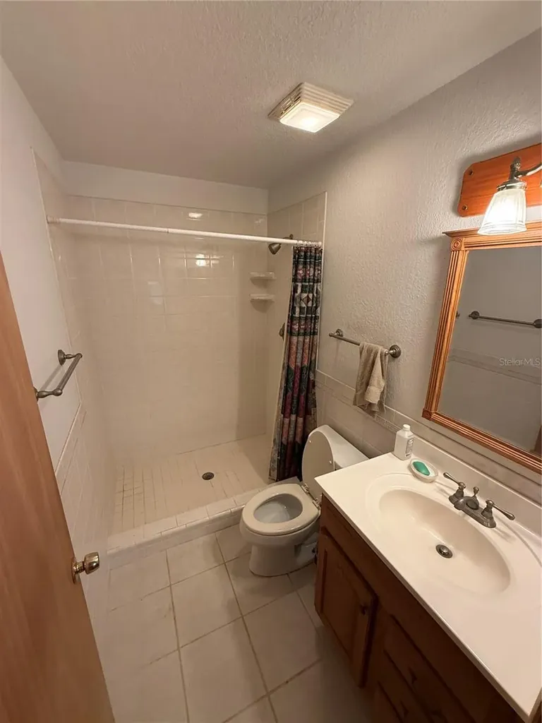 2265 N Magnolia Avenue Ocala FL 34475