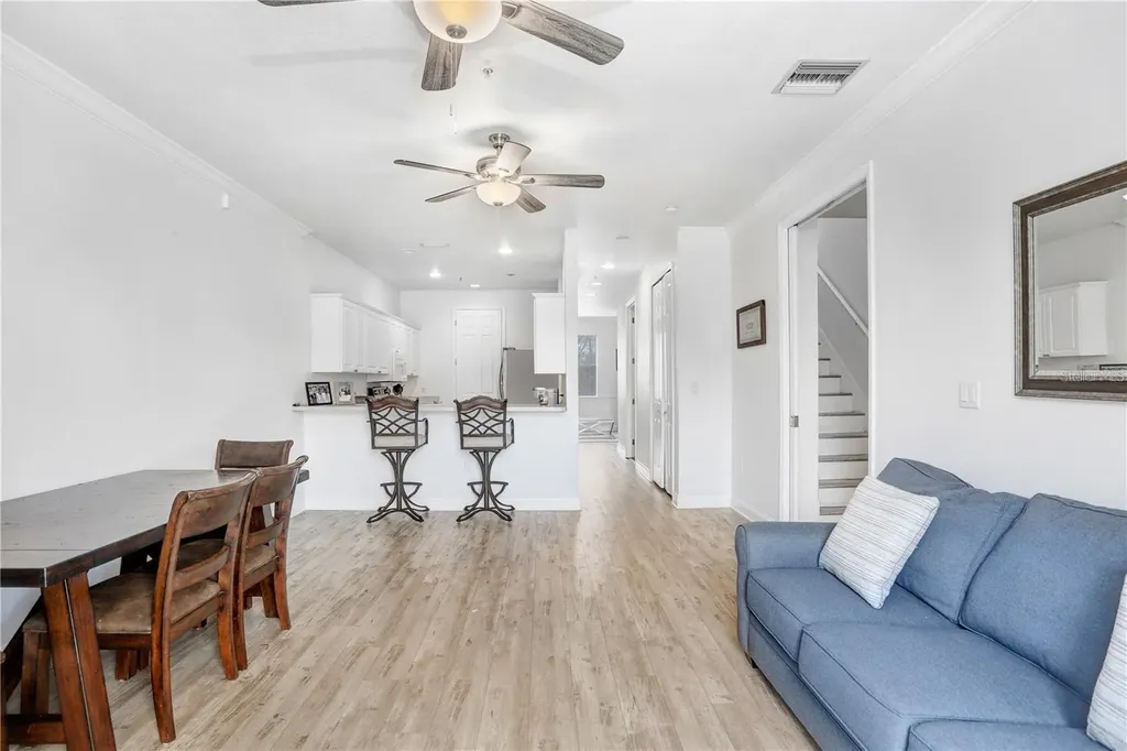6823 S Kissimmee Street Tampa FL 33616