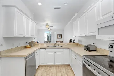 6823 S Kissimmee Street Tampa FL 33616
