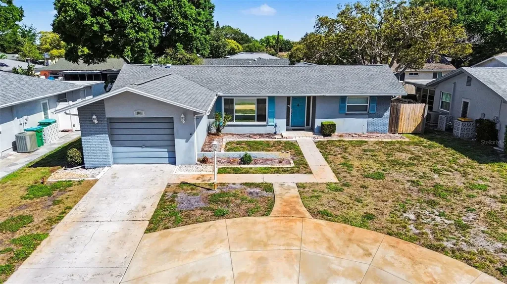 2561 Blackwood Circle Clearwater FL 33763