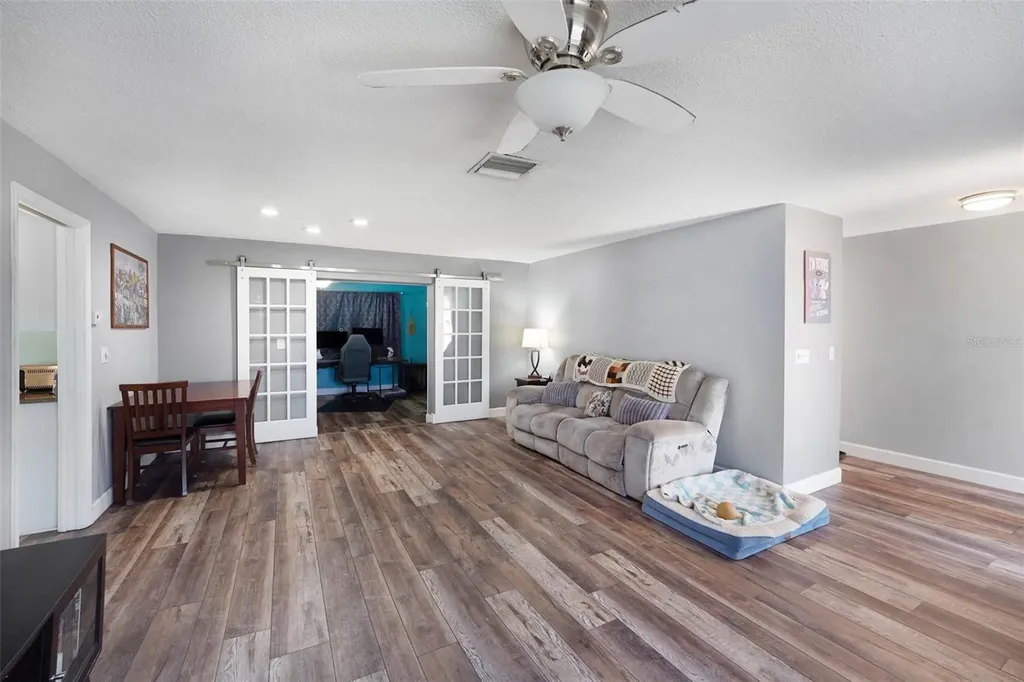 2561 Blackwood Circle Clearwater FL 33763