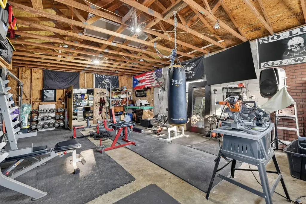 29239 S Corley Island Road Leesburg FL 34748