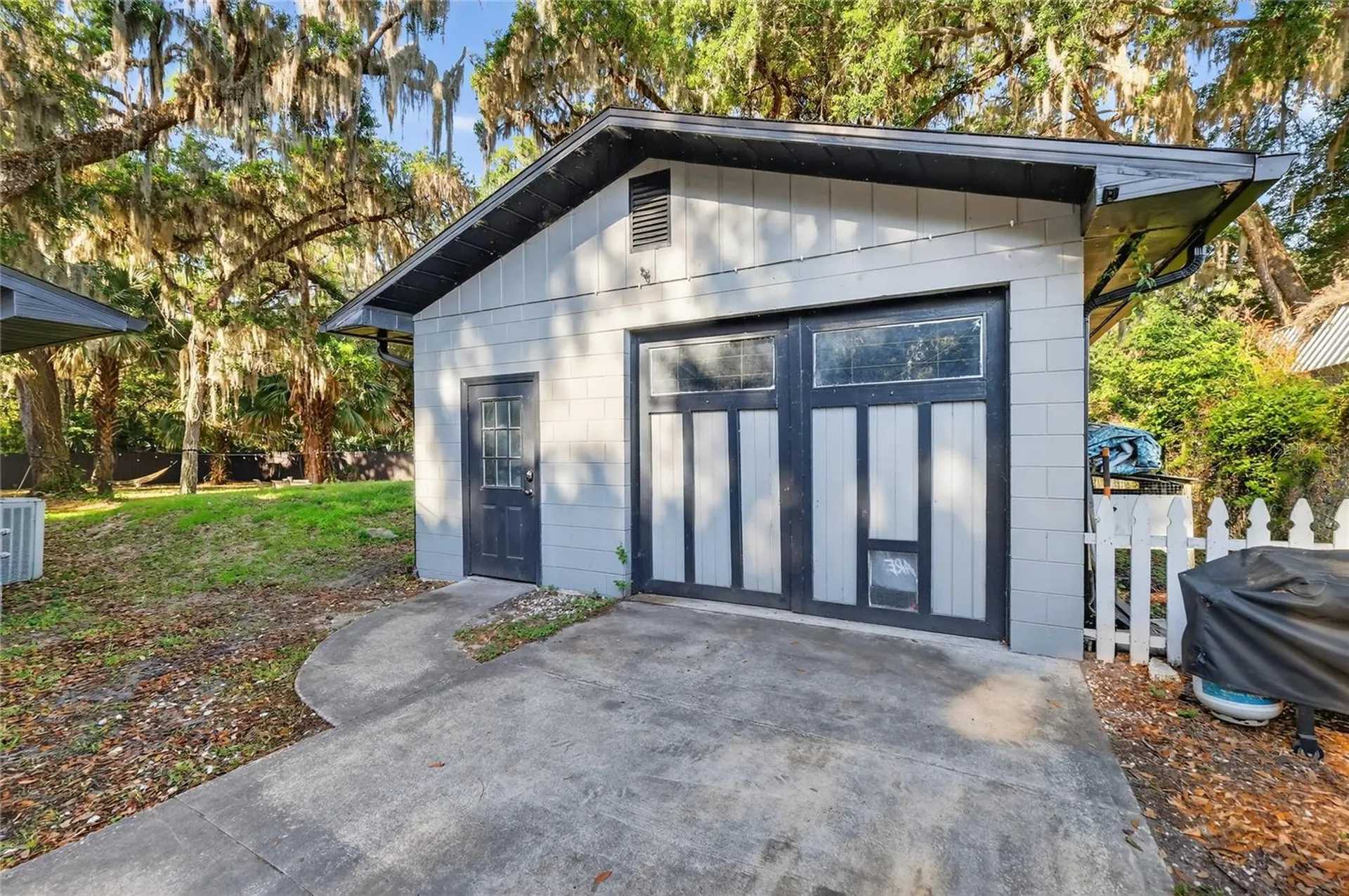 29239 S Corley Island Road Leesburg FL 34748