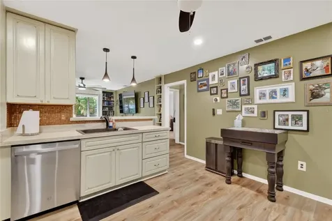 29239 S Corley Island Road Leesburg FL 34748