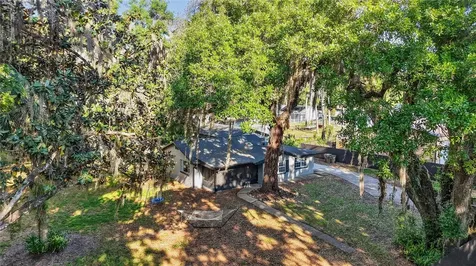 29239 S Corley Island Road Leesburg FL 34748