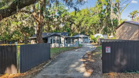 29239 S Corley Island Road Leesburg FL 34748
