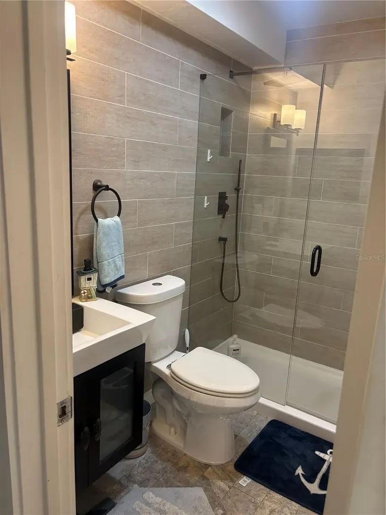 133 Berkshire West Palm Beach FL 33417
