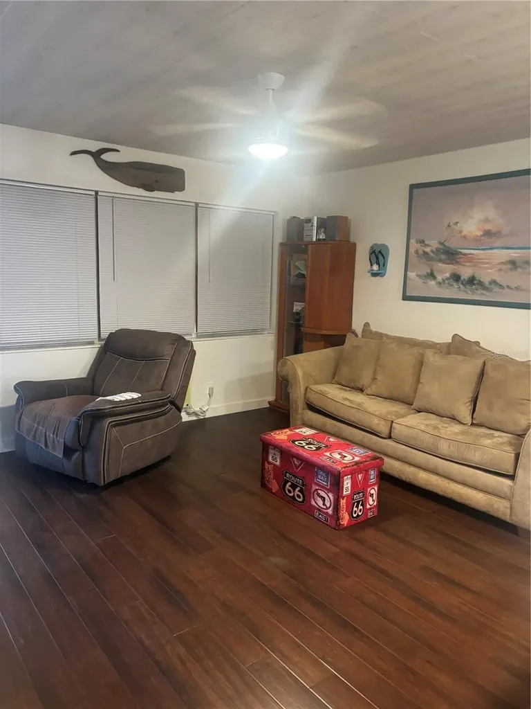 133 Berkshire West Palm Beach FL 33417