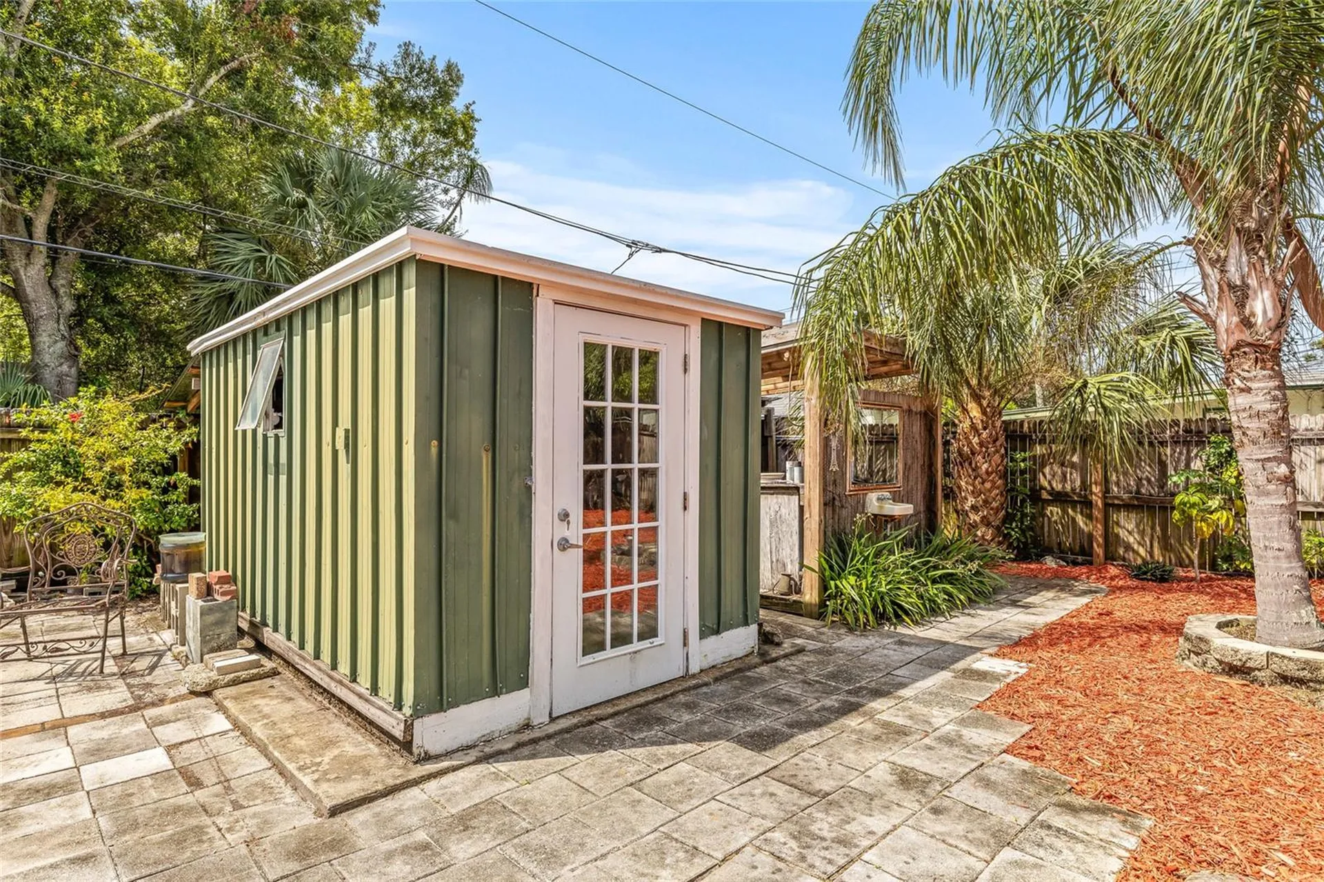 7328 9th Avenue N St Petersburg FL 33710