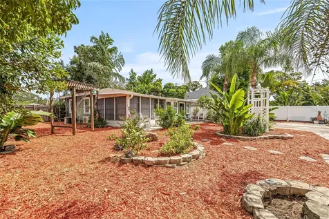 7328 9th Avenue N St Petersburg FL 33710