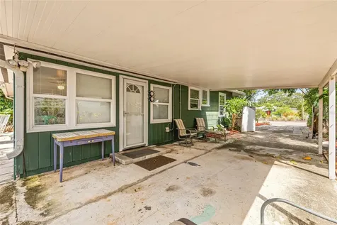 7328 9th Avenue N St Petersburg FL 33710