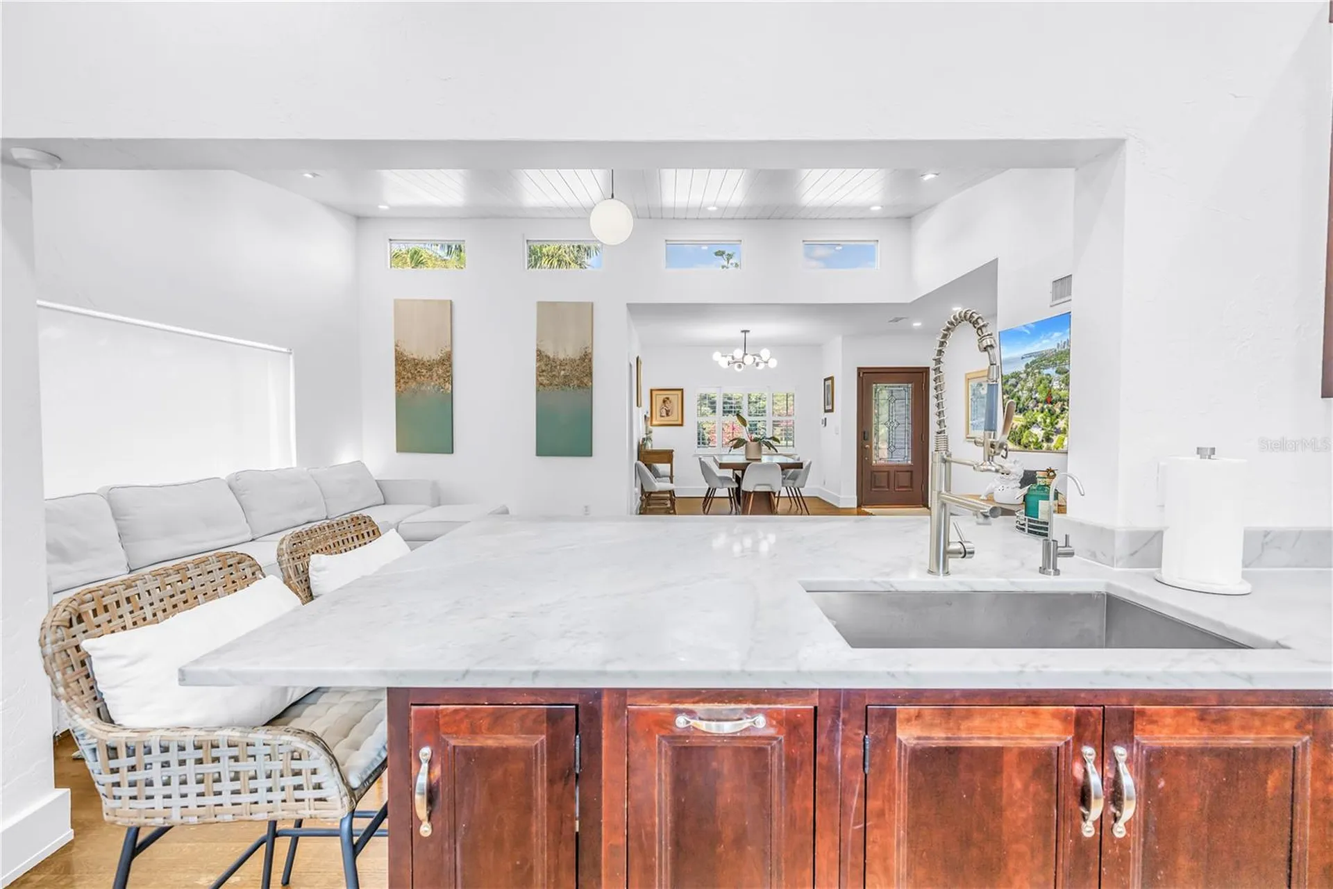 209 Bandera Way NE St Petersburg FL 33704