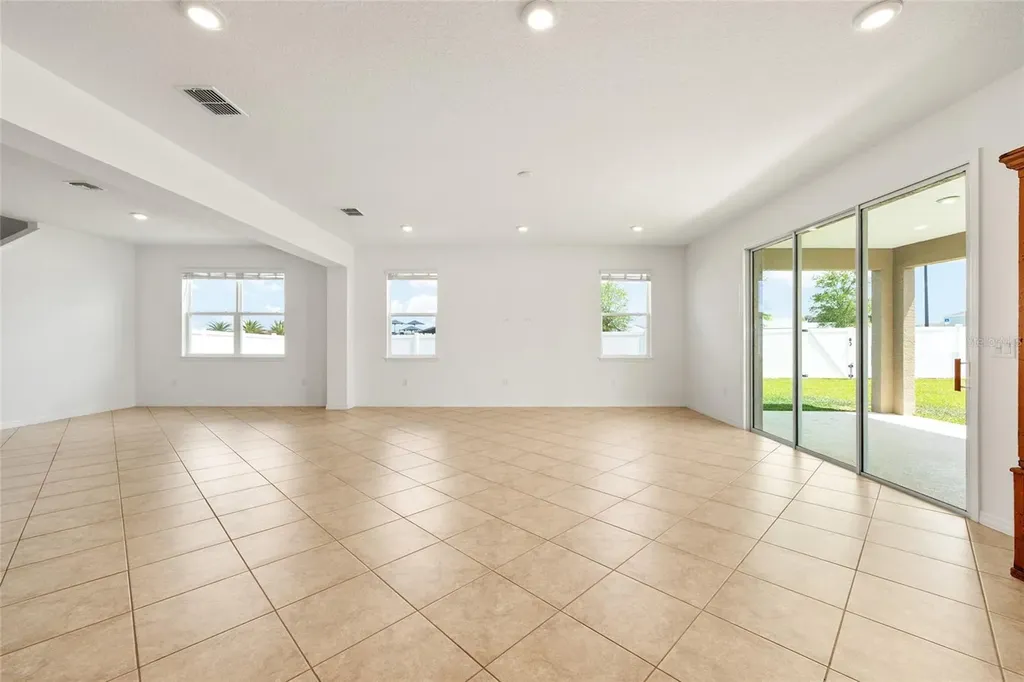 7728 SW 56th Place Ocala FL 34474