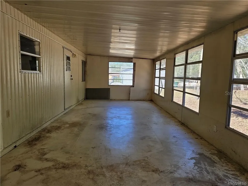 89 S Scarboro Avenue Lecanto FL 34461