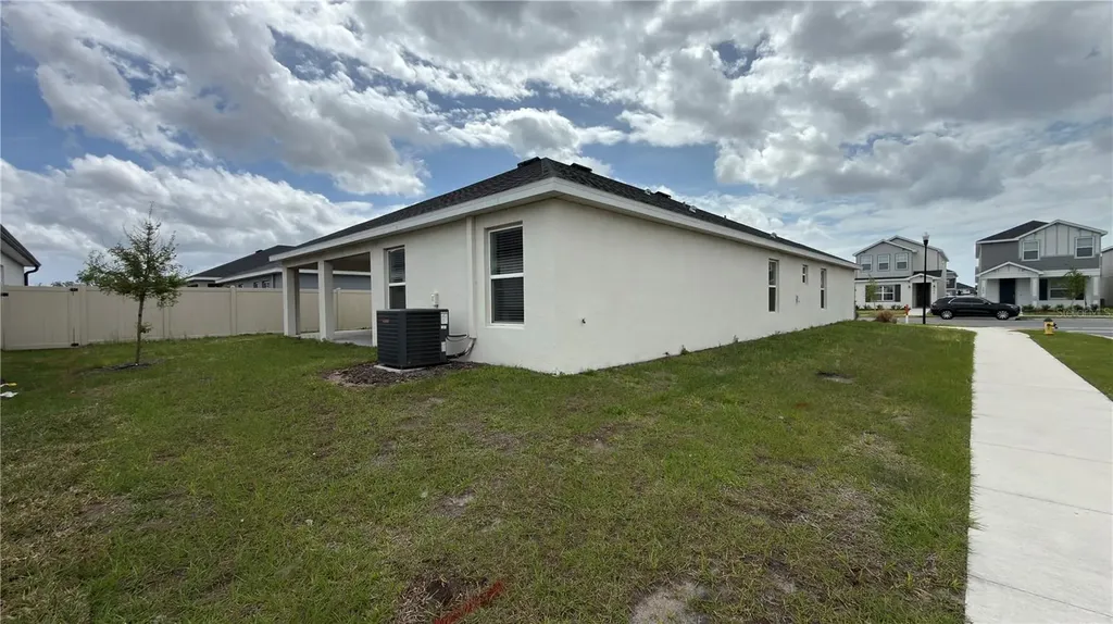 485 Windy Willow Way St Cloud FL 34771