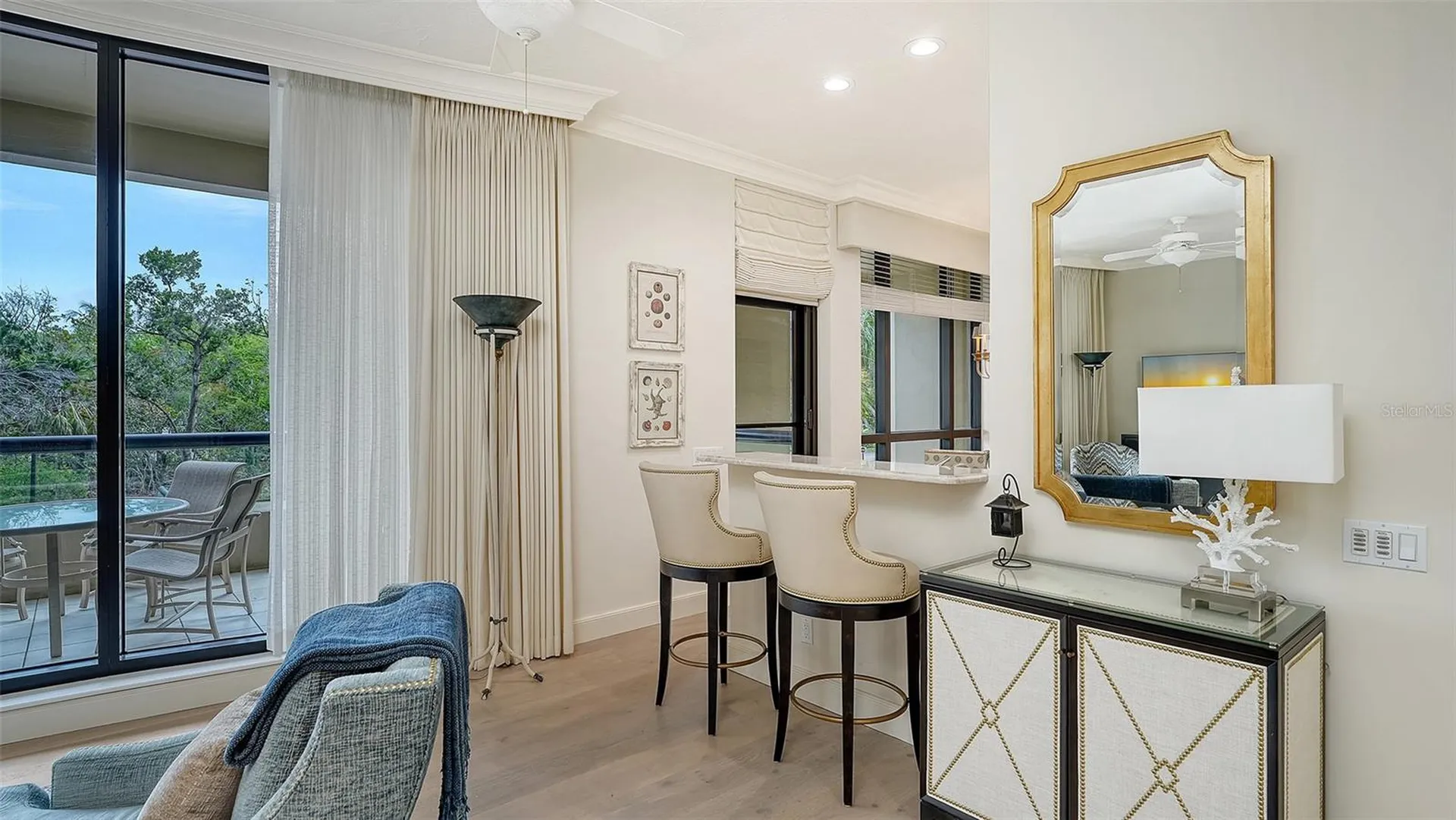 1281 Gulf Of Mexico Drive Longboat Key FL 34228