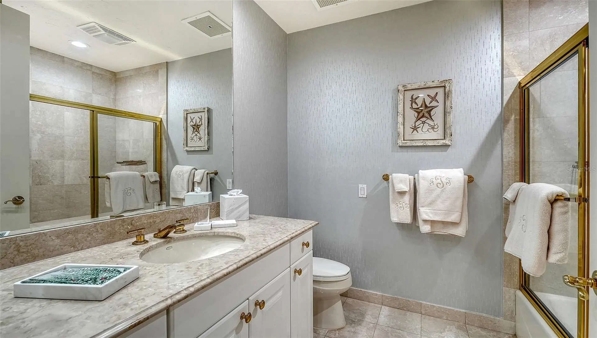 1281 Gulf Of Mexico Drive Longboat Key FL 34228