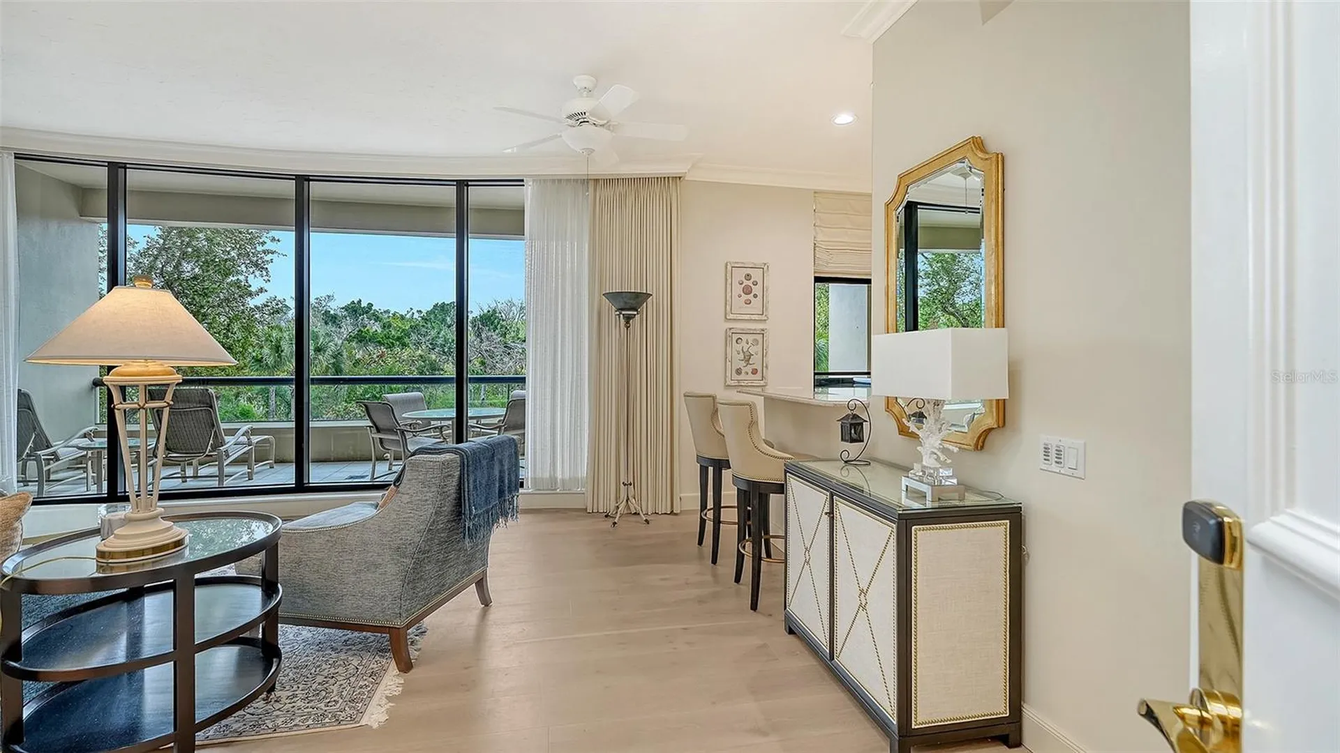1281 Gulf Of Mexico Drive Longboat Key FL 34228