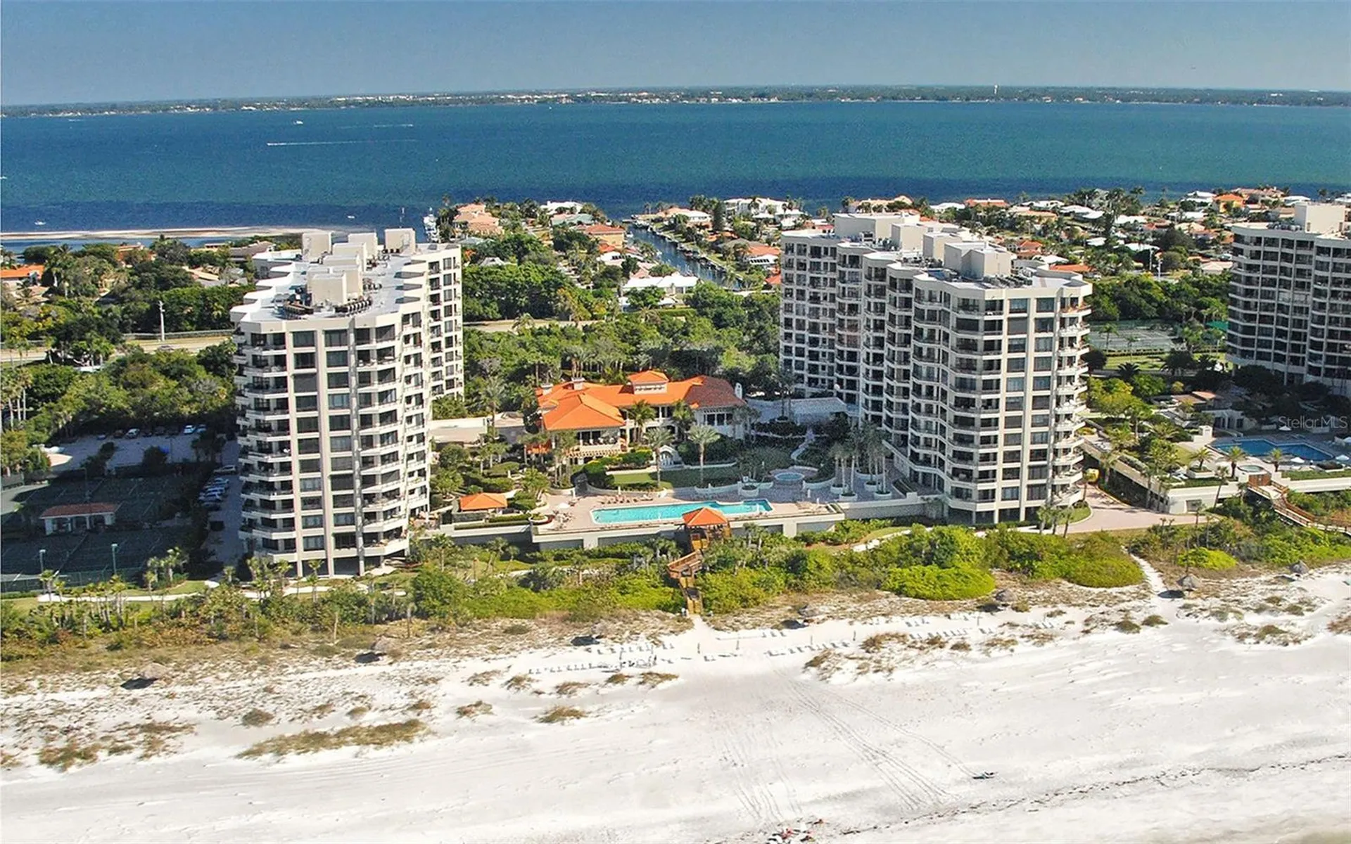 1281 Gulf Of Mexico Drive Longboat Key FL 34228