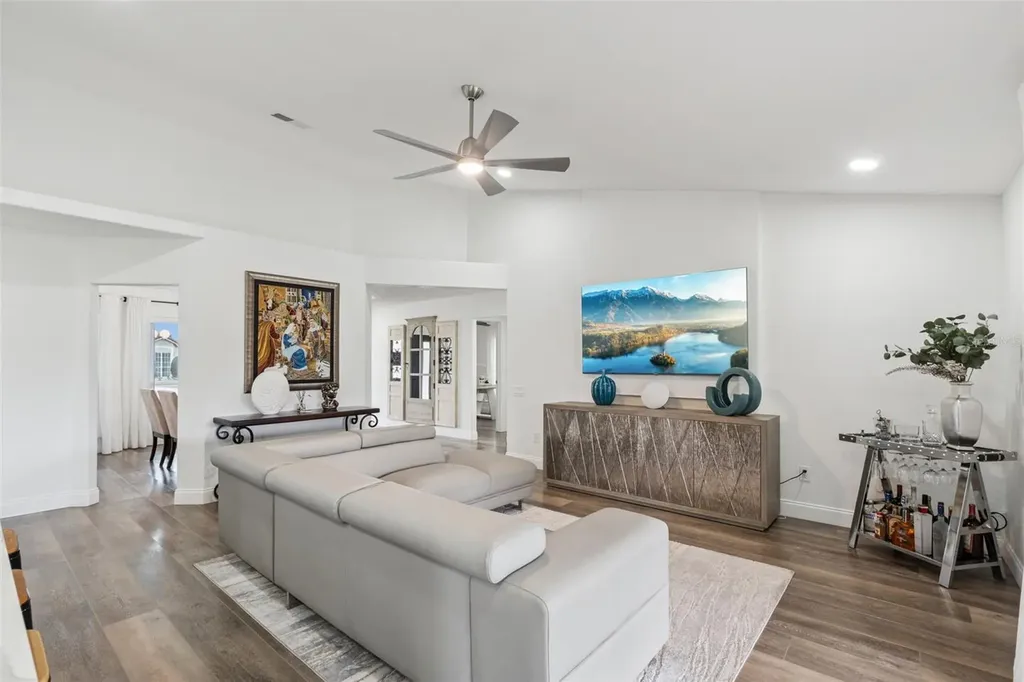 3925 Woodsfield Court Orlando FL 32822